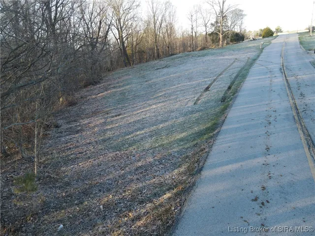 $59,900 | 22106 Daisy Hill Road, Borden, IN 47106