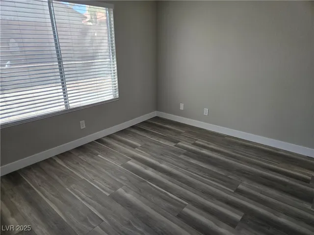 $1,950 | 4719 Cosley Drive, Las Vegas, NV 89147