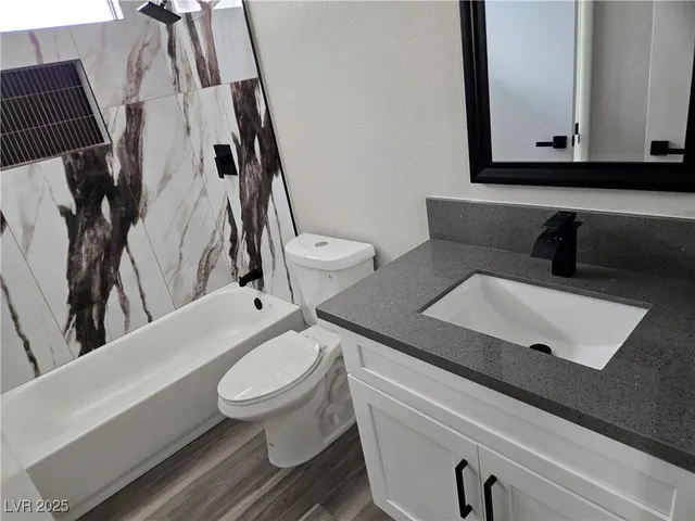 $1,950 | 4719 Cosley Drive, Las Vegas, NV 89147