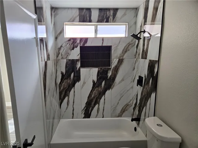 $1,950 | 4719 Cosley Drive, Las Vegas, NV 89147