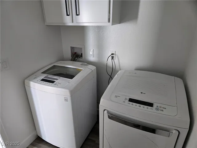 $1,950 | 4719 Cosley Drive, Las Vegas, NV 89147