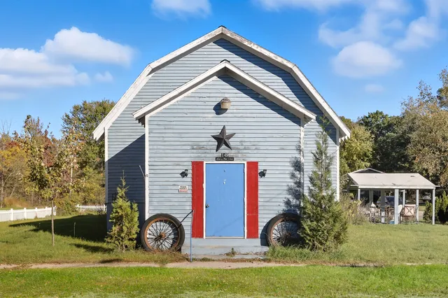 $149,900 | 149 Clark Street, Six Lakes, MI 48886