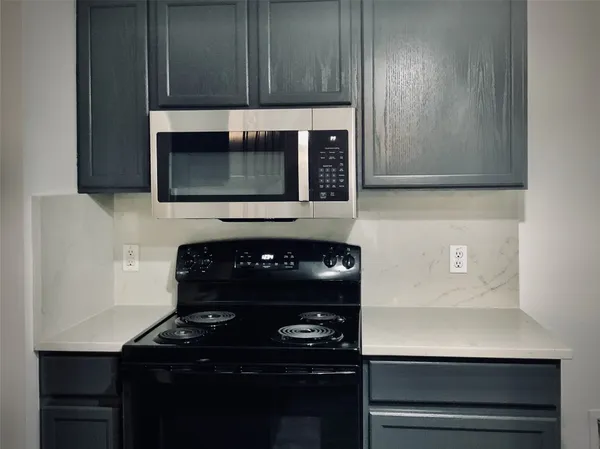 $2,350 | 1910 Marysol Trail, Cedar Park, TX 78613