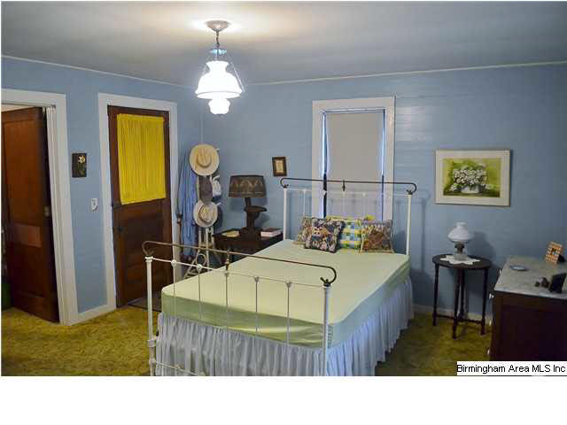 514 Odena Road South Sylacauga, AL 35150 - Photo 7 of 10
