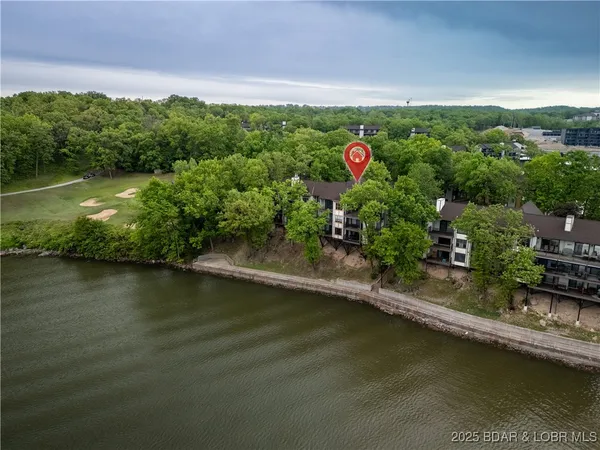 $359,500 | 345 Water's Edge Drive, Unit A3, Lake Ozark, MO 65049