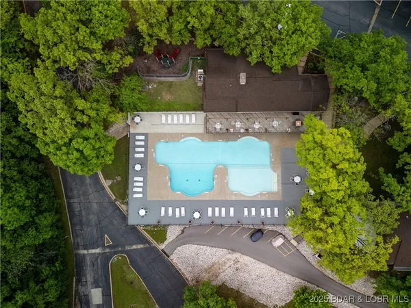 $359,500 | 345 Water's Edge Drive, Unit A3, Lake Ozark, MO 65049