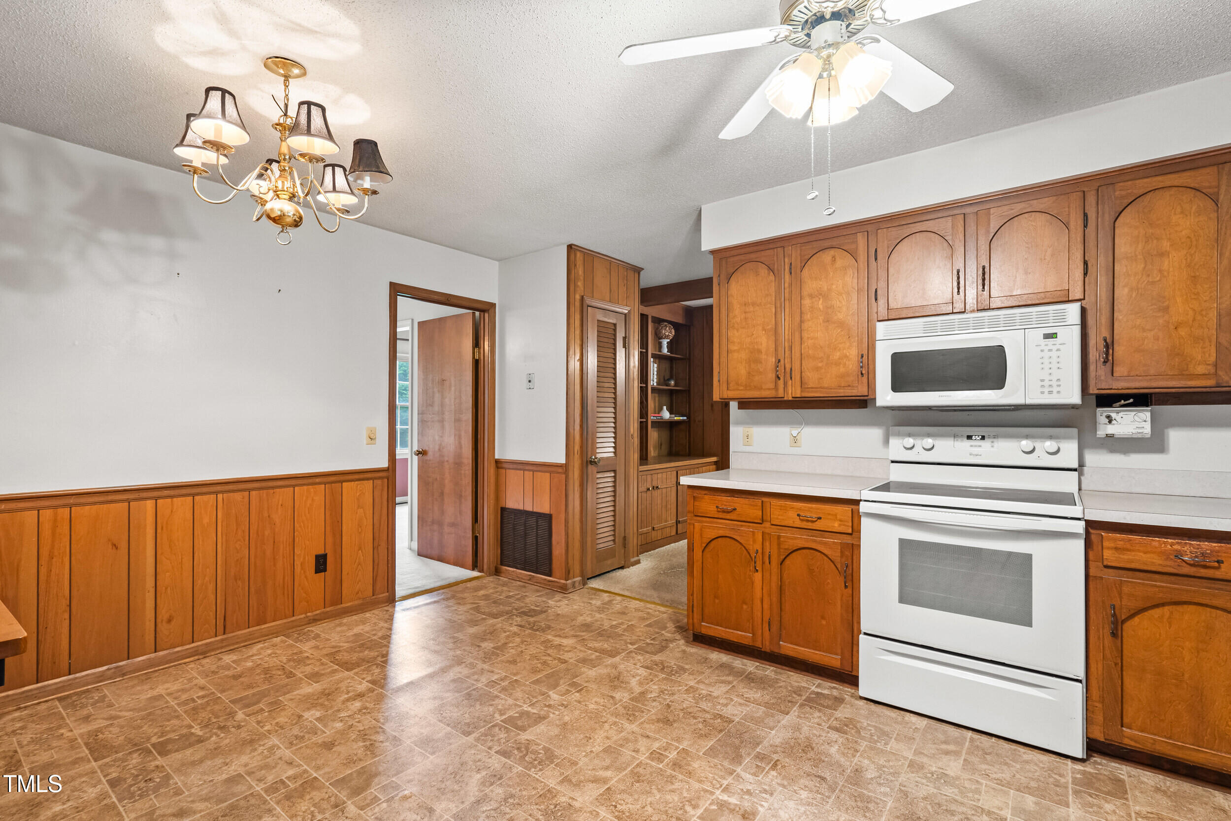 6909 Hickory Drive Raleigh, NC 27603 - Photo 22 of 31 dsc01904