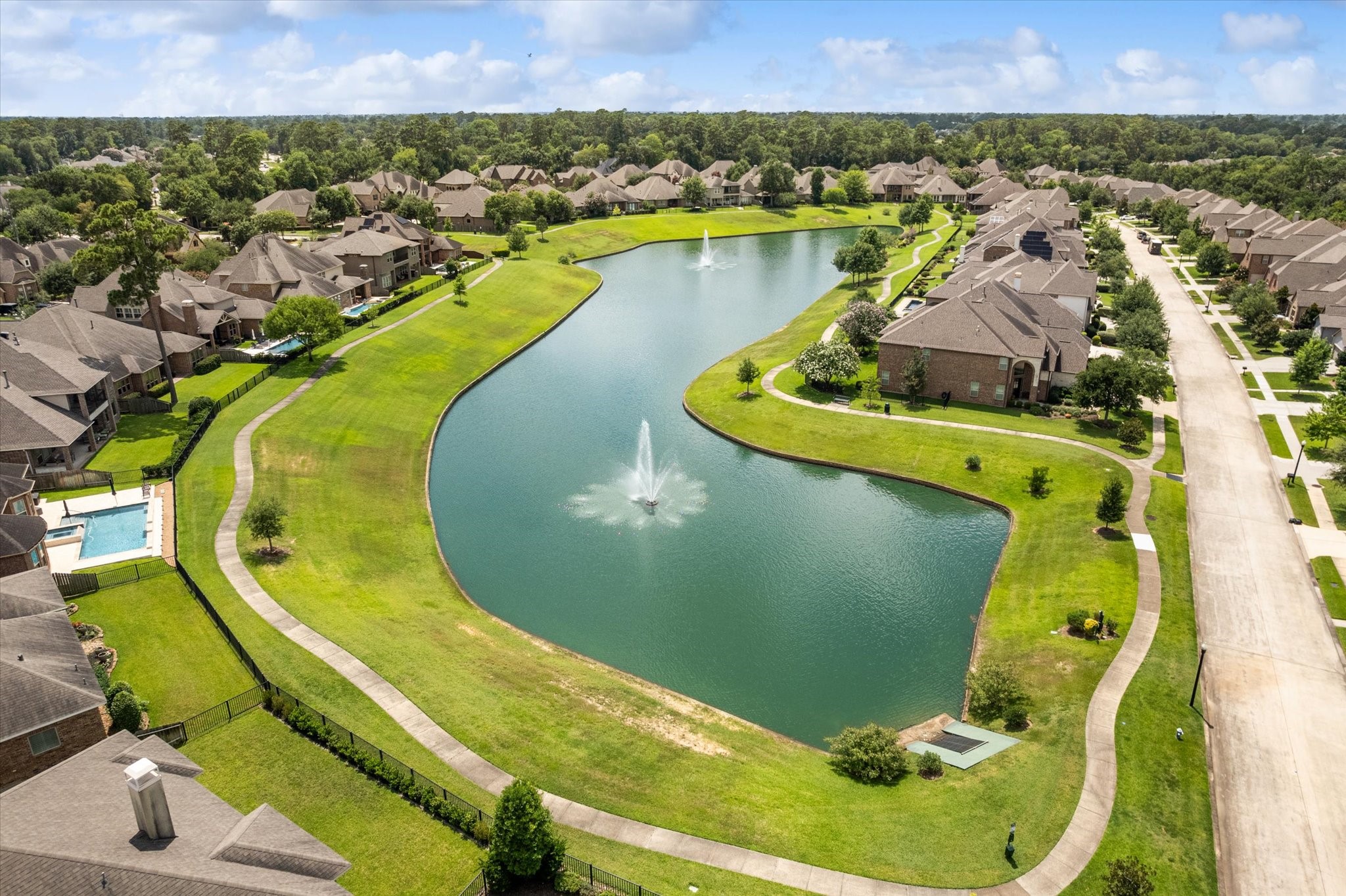 2506 Barclay Lake Lane Spring, TX 77388 - Photo 32 of 35 Beautiful lake with walking trails for evening strolls or morning jogs