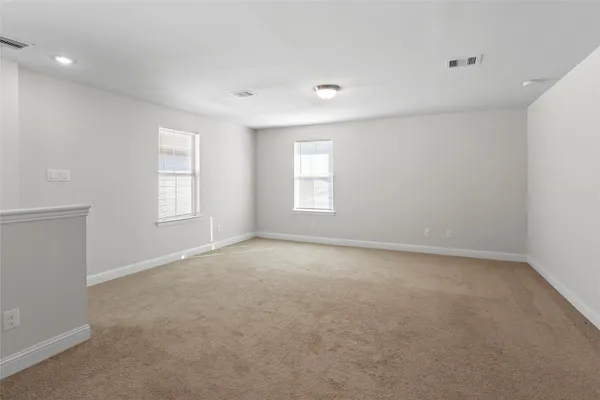 $304,999 | 4203 West Bayou Maison Circle, Dickinson, TX 77539