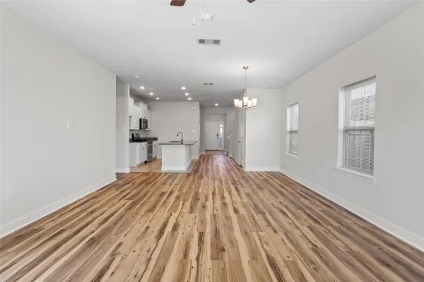 $304,999 | 4203 West Bayou Maison Circle, Dickinson, TX 77539