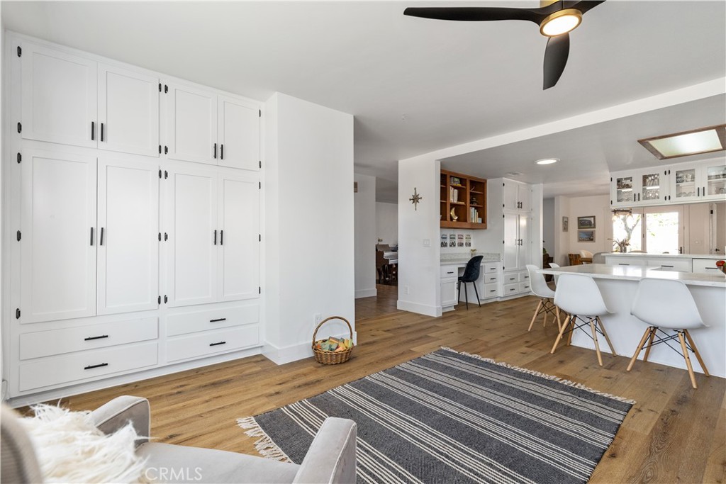 3150 Bluegrass Place Creston, CA 93432 - Photo 19 of 58 Living room
