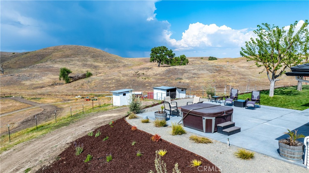 3150 Bluegrass Place Creston, CA 93432 - Photo 51 of 58 Aerial of back patio