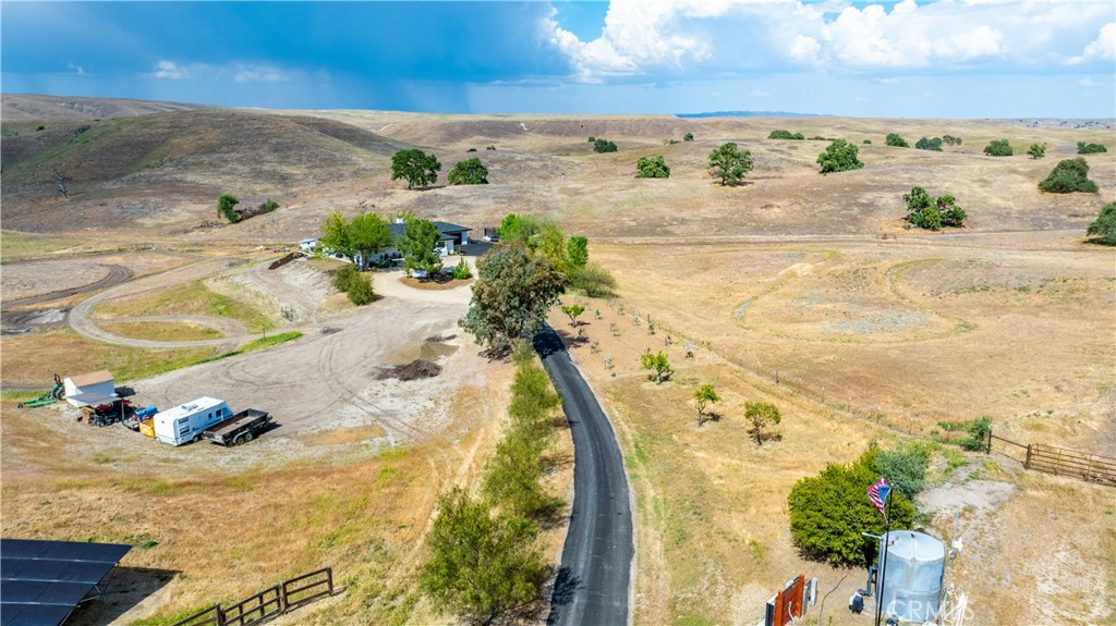 3150 Bluegrass Place Creston, CA 93432 - Photo 9 of 58