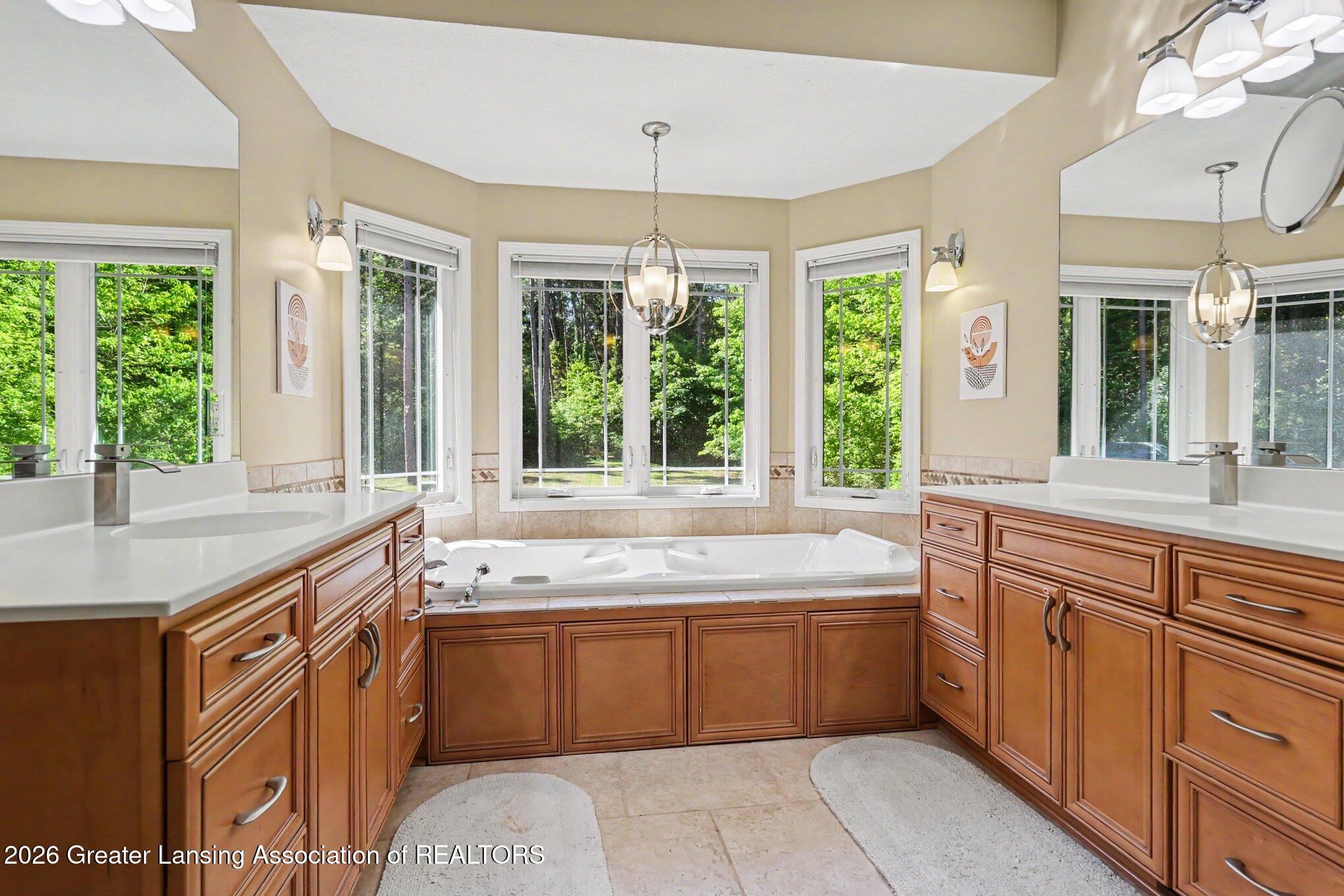 10791 West Jolly Road Lansing, MI 48911 - Photo 27 of 58 024_file_6363