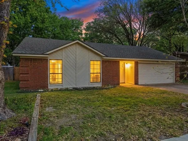$323,000 | 661 Clover Lane, Keller, TX 76248