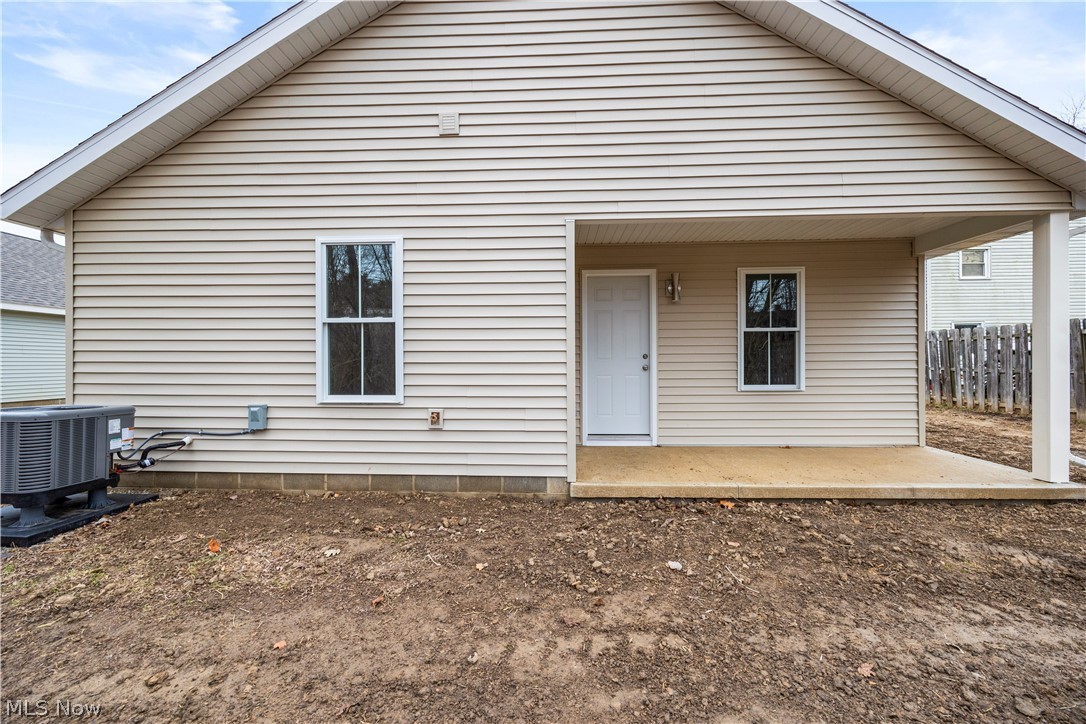 1999 East Oldgate Road Sandusky, OH 44870 - Photo 6 of 32 Back of house