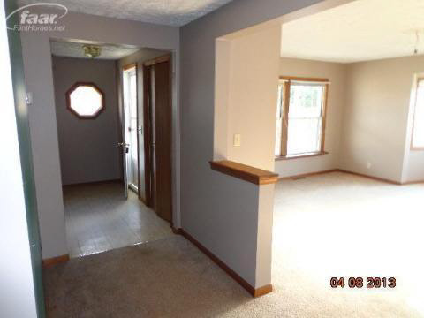 5020 West Britton Road Perry, MI 48872 - Photo 20 of 26 20348567-19.JPG