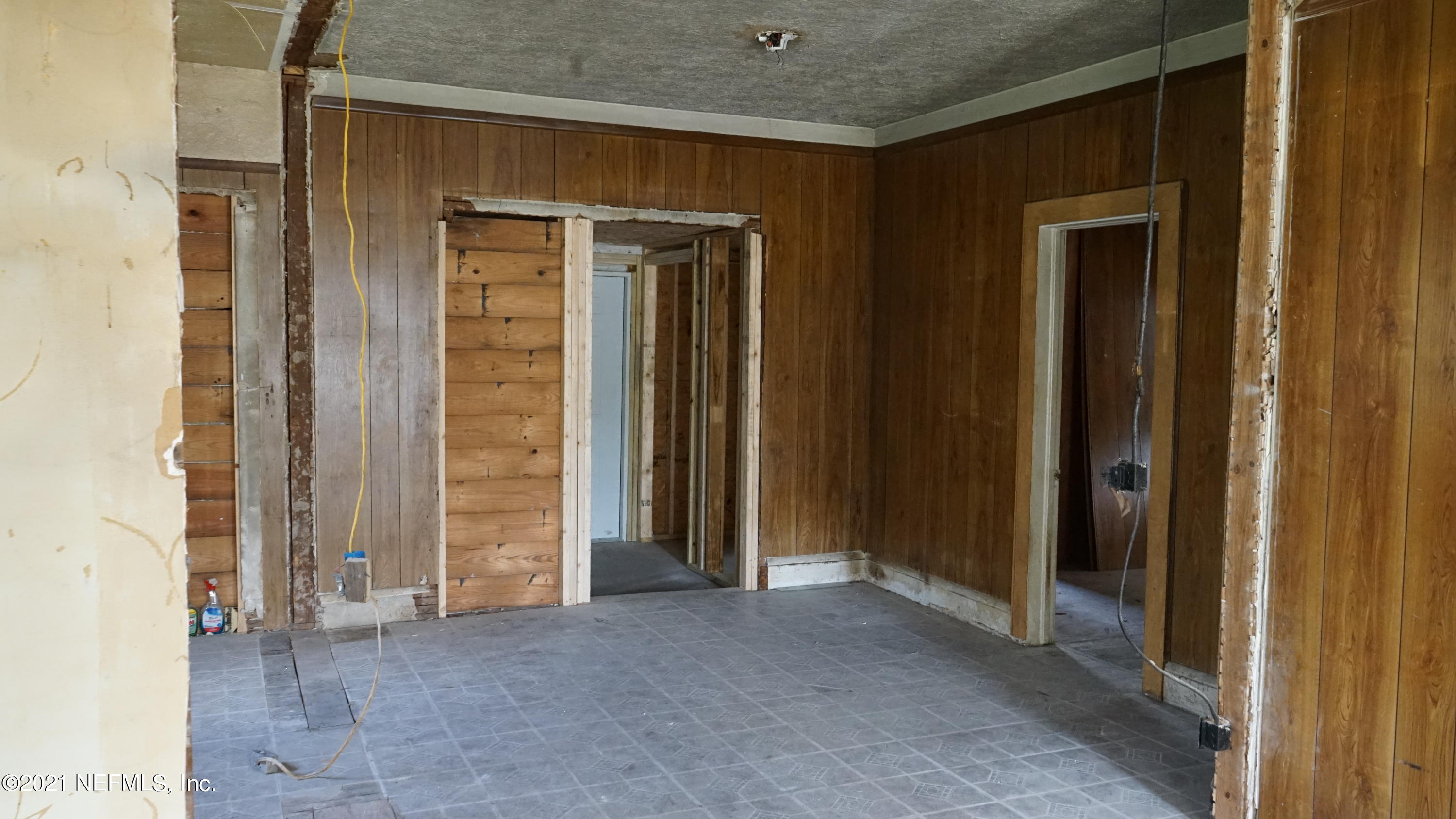 1893 Dean Road Jacksonville, FL 32216 - Photo 33 of 38 DSC00857
