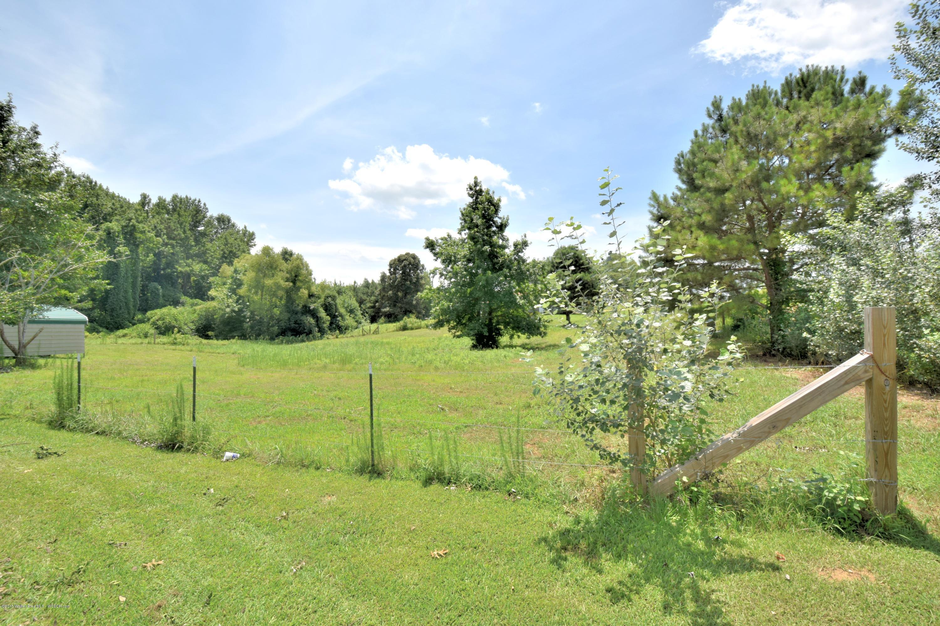1216 Smith Lake Dam Road Jasper, AL 35504 - Photo 3 of 12 Gallery Image 3
