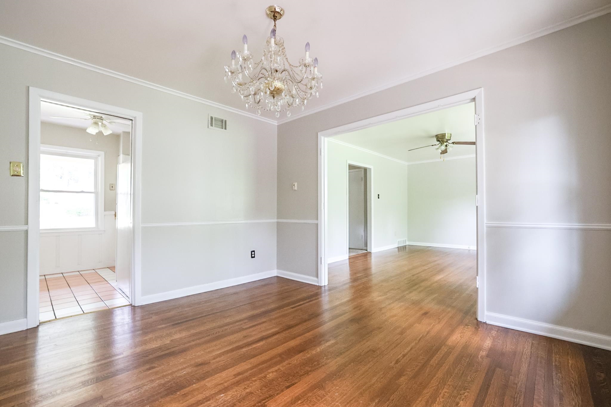 5136 Mason Road Memphis, TN 38117 - Photo 4 of 15 a view of livingroom with hallway and wooden floor
