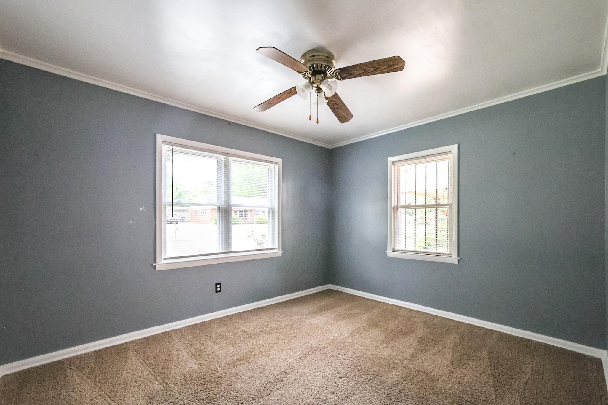 5136 Mason Road Memphis, TN 38117 - Photo 8 of 15 a view of an empty room with a window