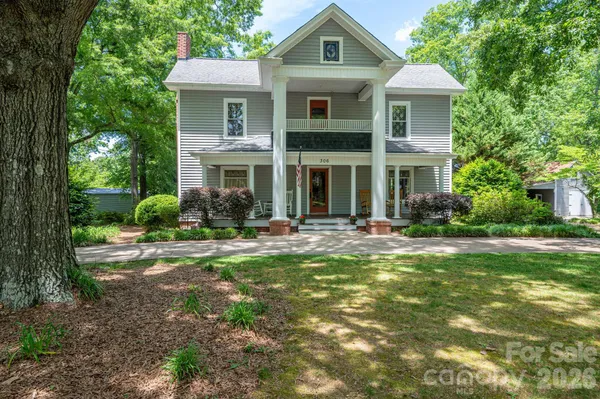 $389,000 | 306 West Old Post Road, Cherryville, NC 28021