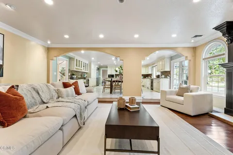 $1,978,000 | 2233 Valiant Street, Glendora, CA 91741