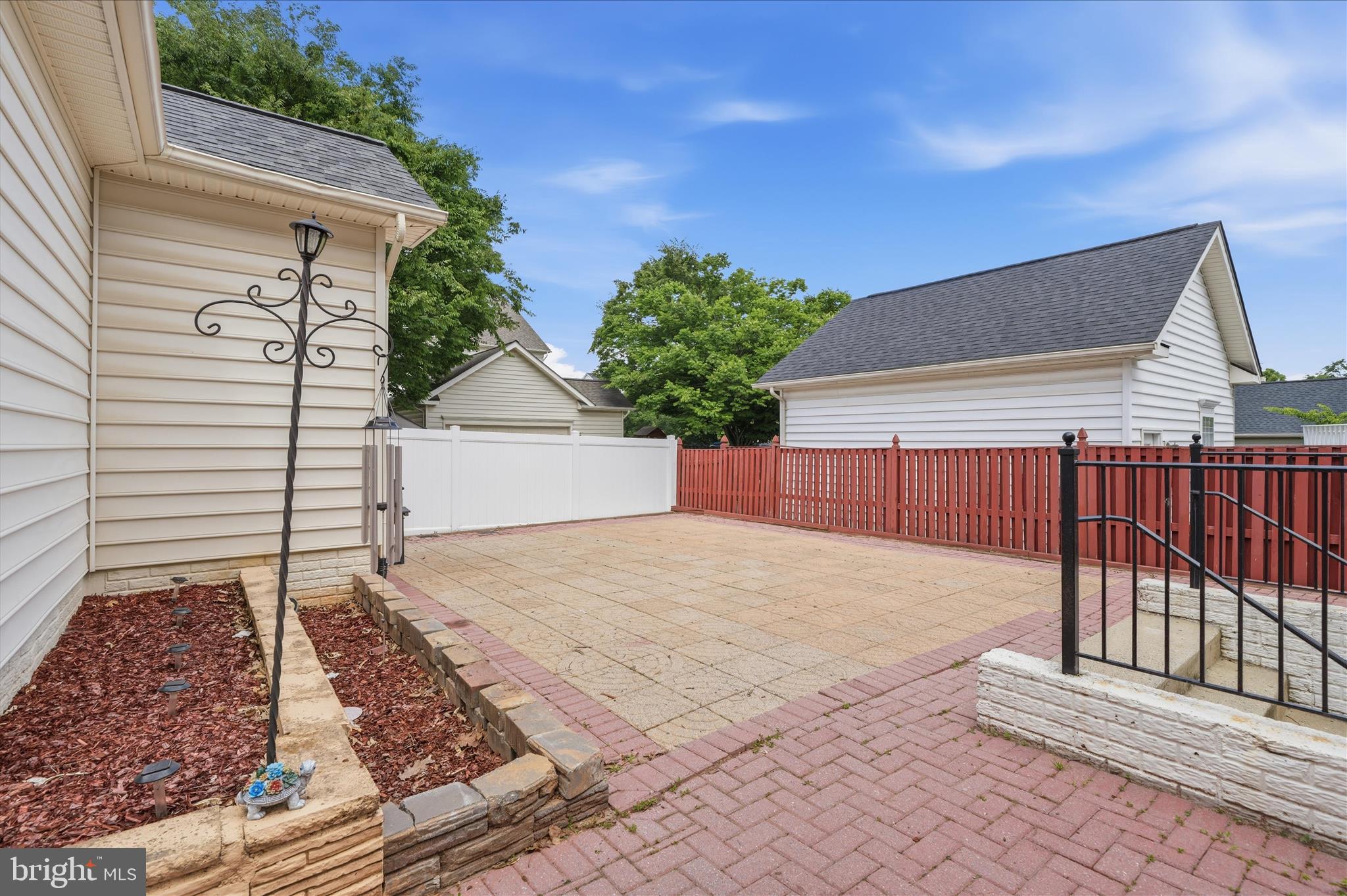 23121 Frederick Road Clarksburg, MD 20871 - Photo 40 of 48 Exterior Back
