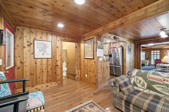 $1,550,000 | 8368 Portage Point Drive, Onekama, MI 49675