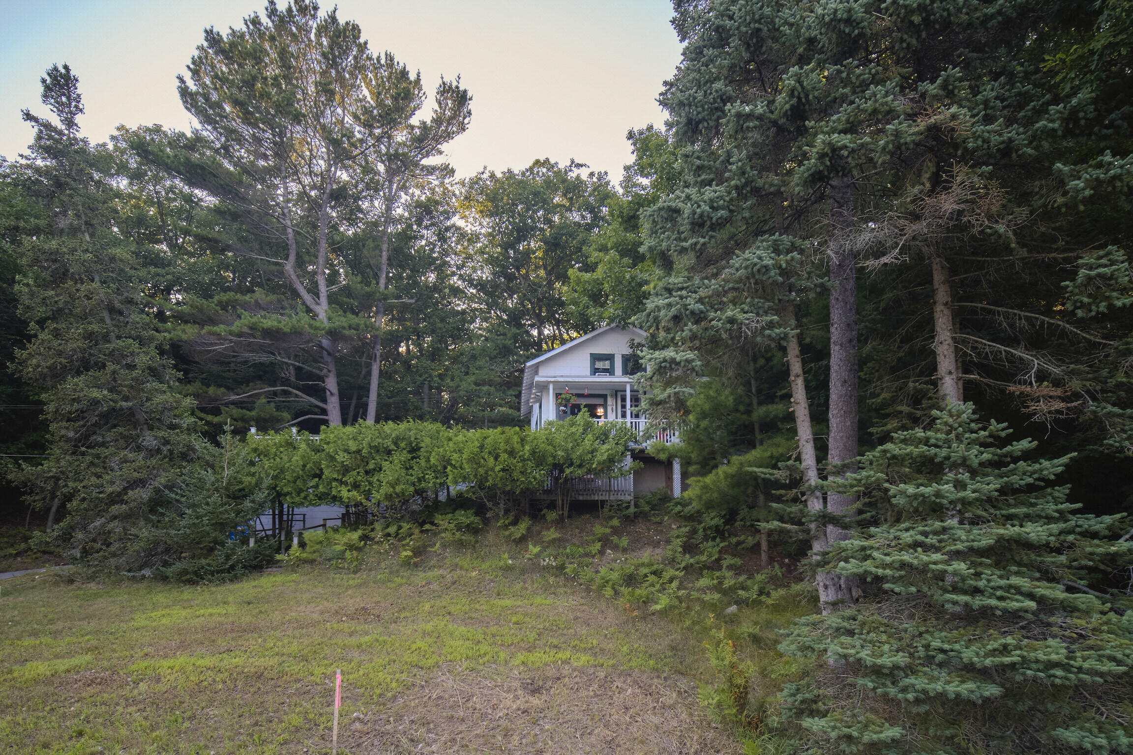 8368 Portage Point Drive Onekama, MI 49675 - Photo 4 of 68 8368_Portage_Point_Dr-78