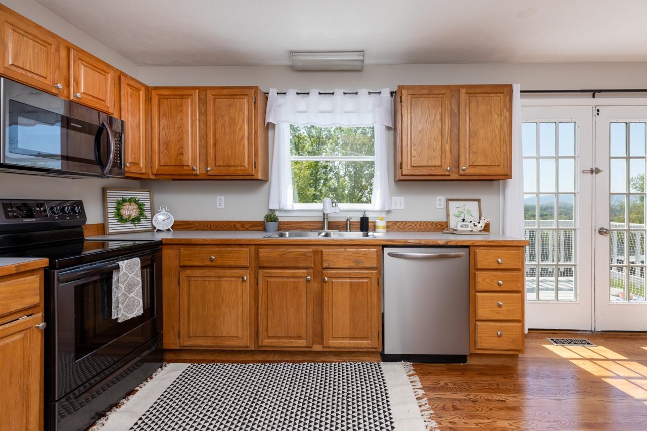 78 Hilltop Terrace Road Staunton, VA 24401 - Photo 8 of 35 Gallery Image 8