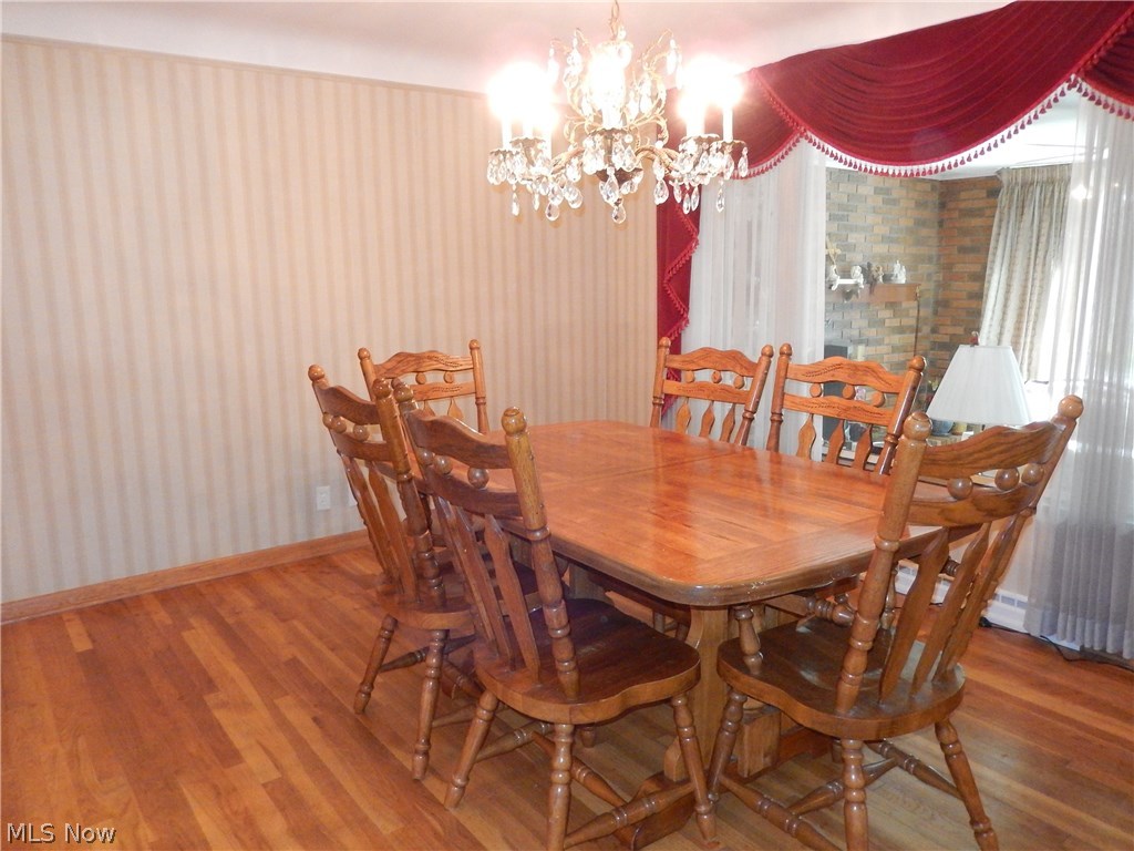 8226 Dalebrook Road Independence, OH 44131 - Photo 3 of 12 Dining Room