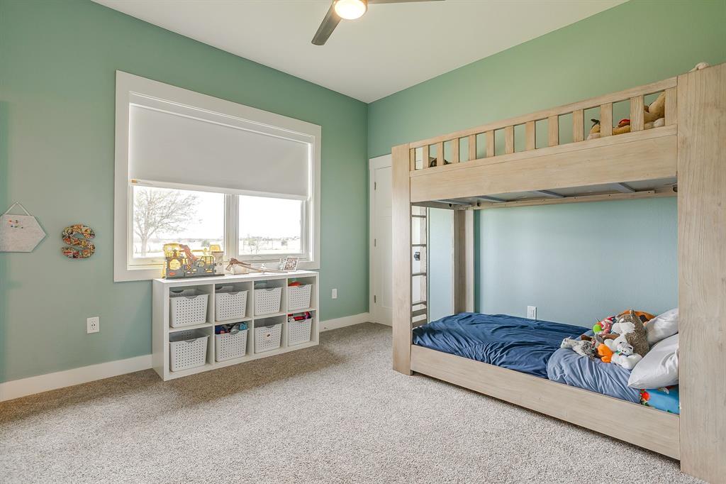 19611 North County Line Road Ponder, TX 76259 - Photo 25 of 40 a living room with hard wood floors and a window