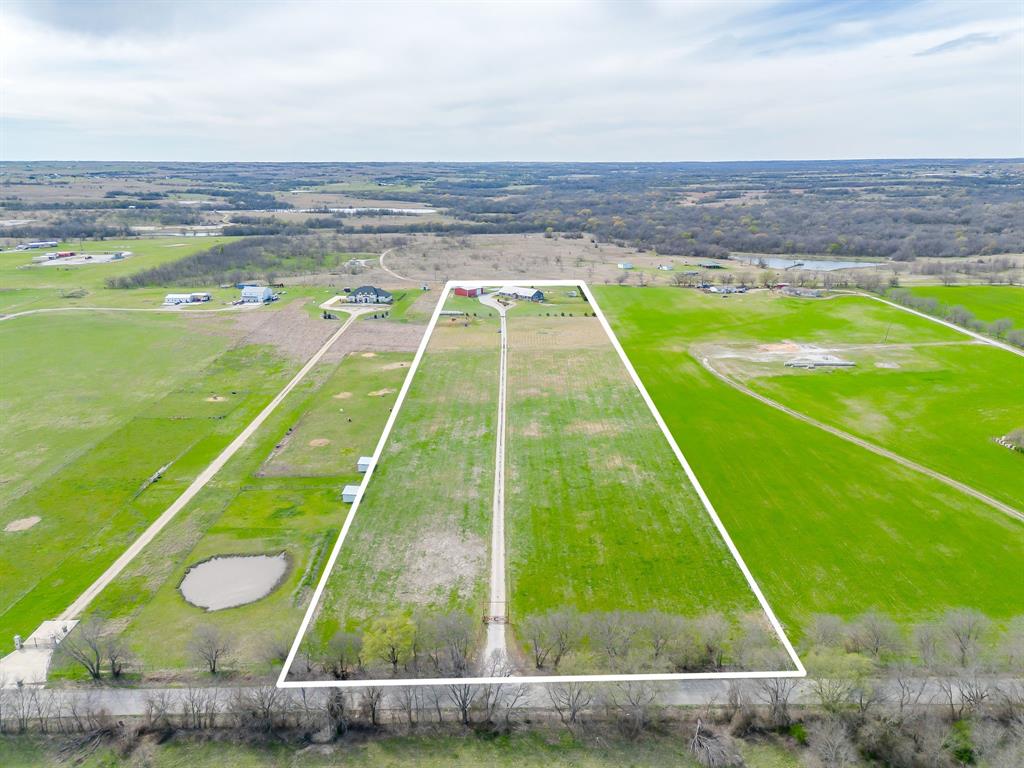 19611 North County Line Road Ponder, TX 76259 - Photo 4 of 40 a view of an outdoor space