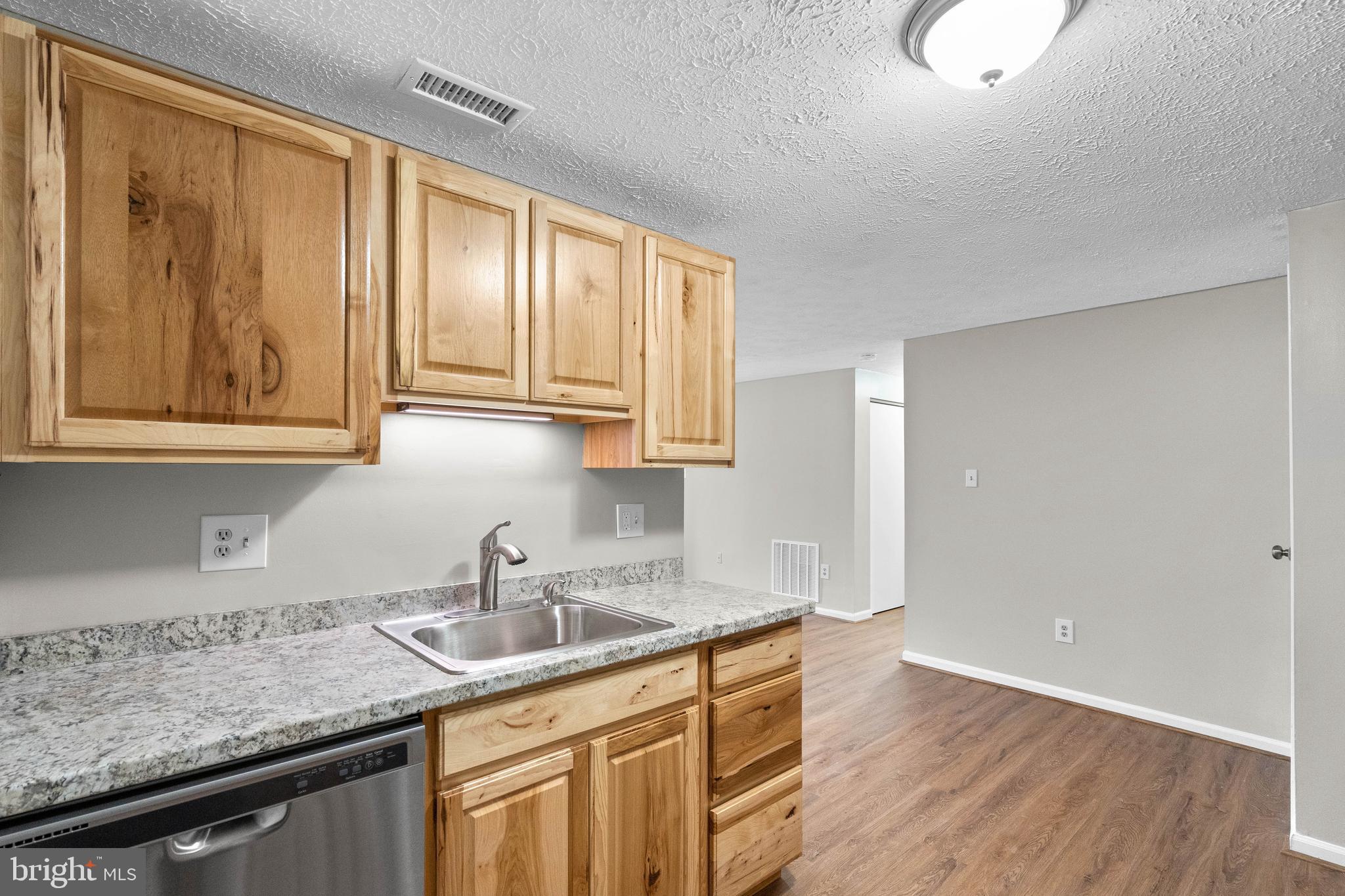 3925 Greencastle Road, Unit 103 Burtonsville, MD 20866 - Photo 10 of 24 Kitchen