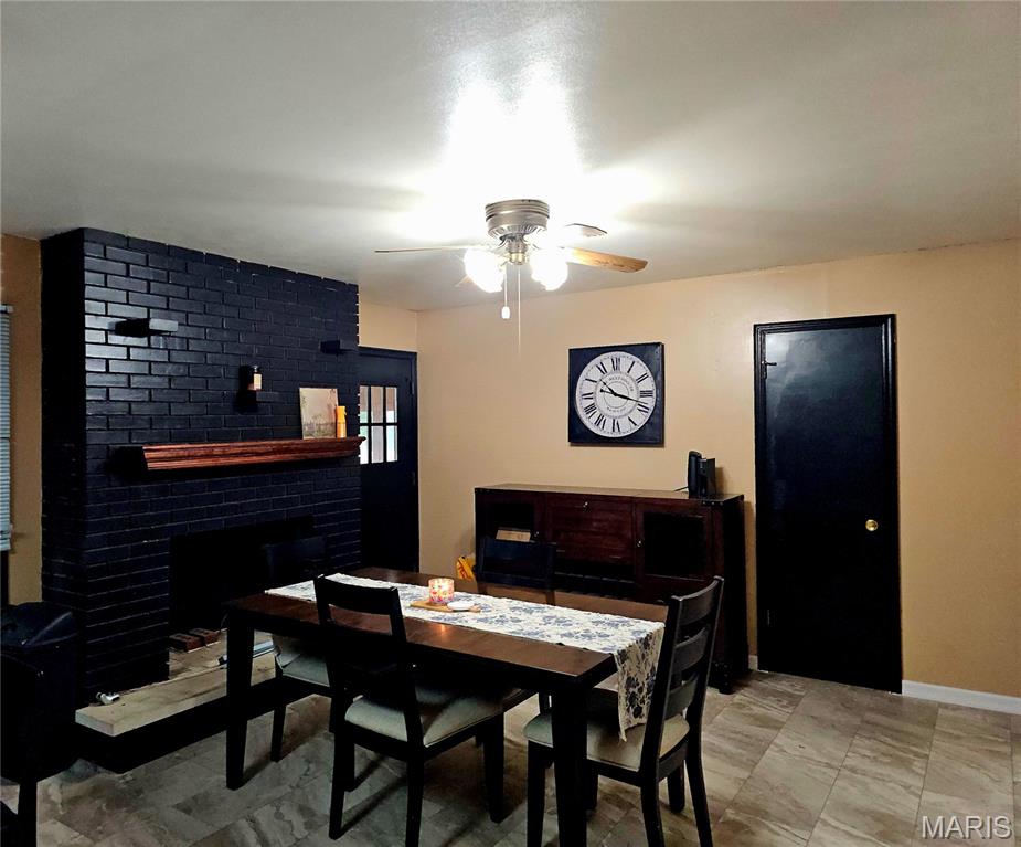 8 Friendship Court Troy, MO 63379 - Photo 5 of 20