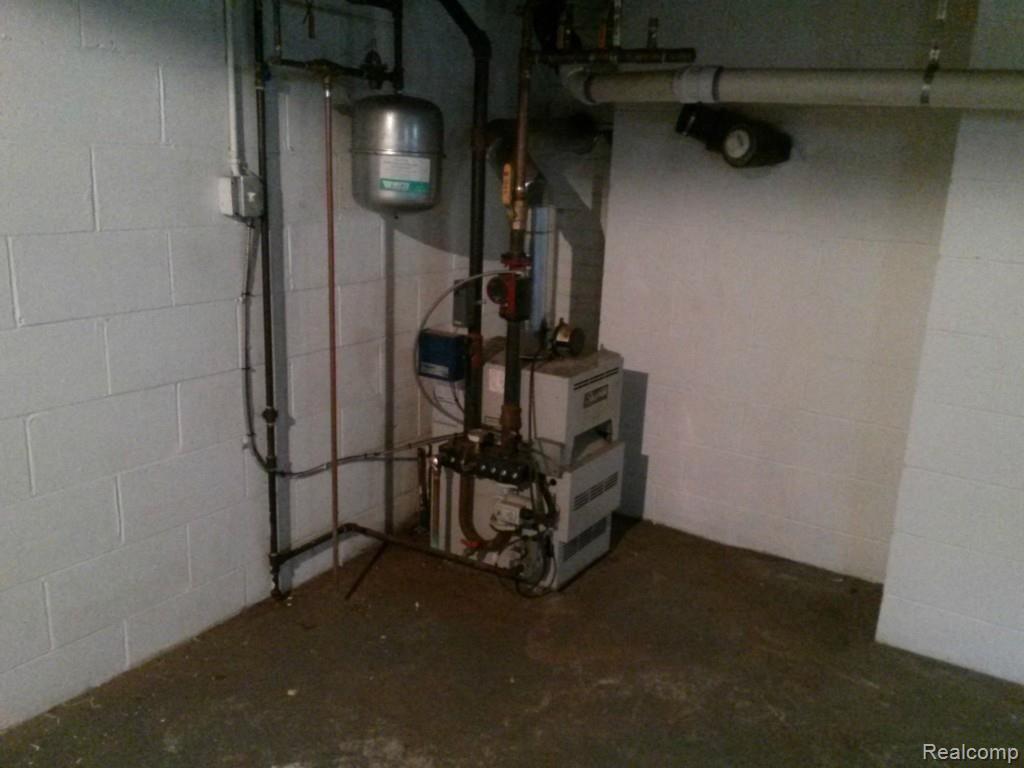 5146 Lippincott Road Lapeer, MI 48446 - Photo 25 of 26 CAM00409.jpg