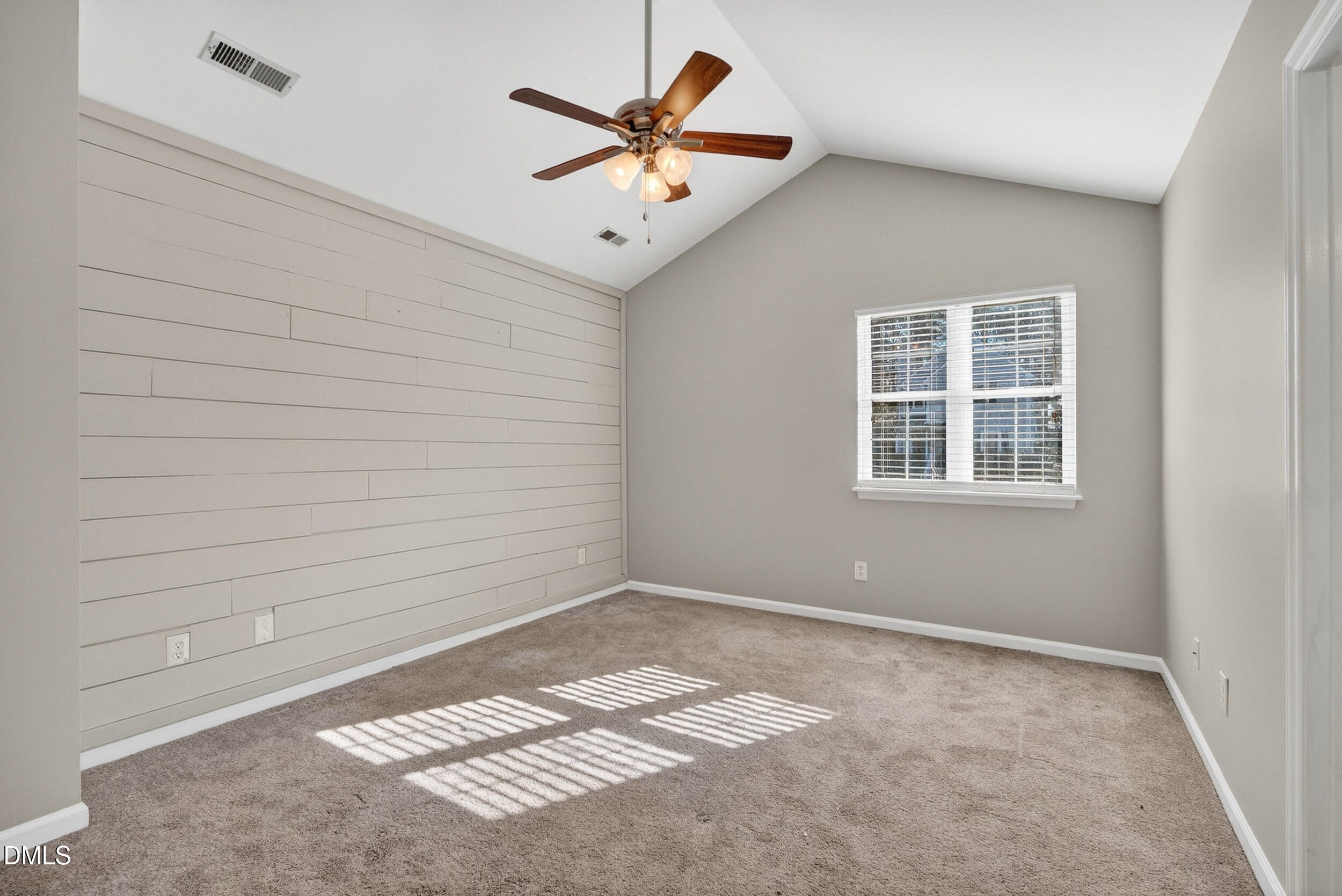 1049 Mills Street Raleigh, NC 27608 - Photo 16 of 31 27_dsc08211