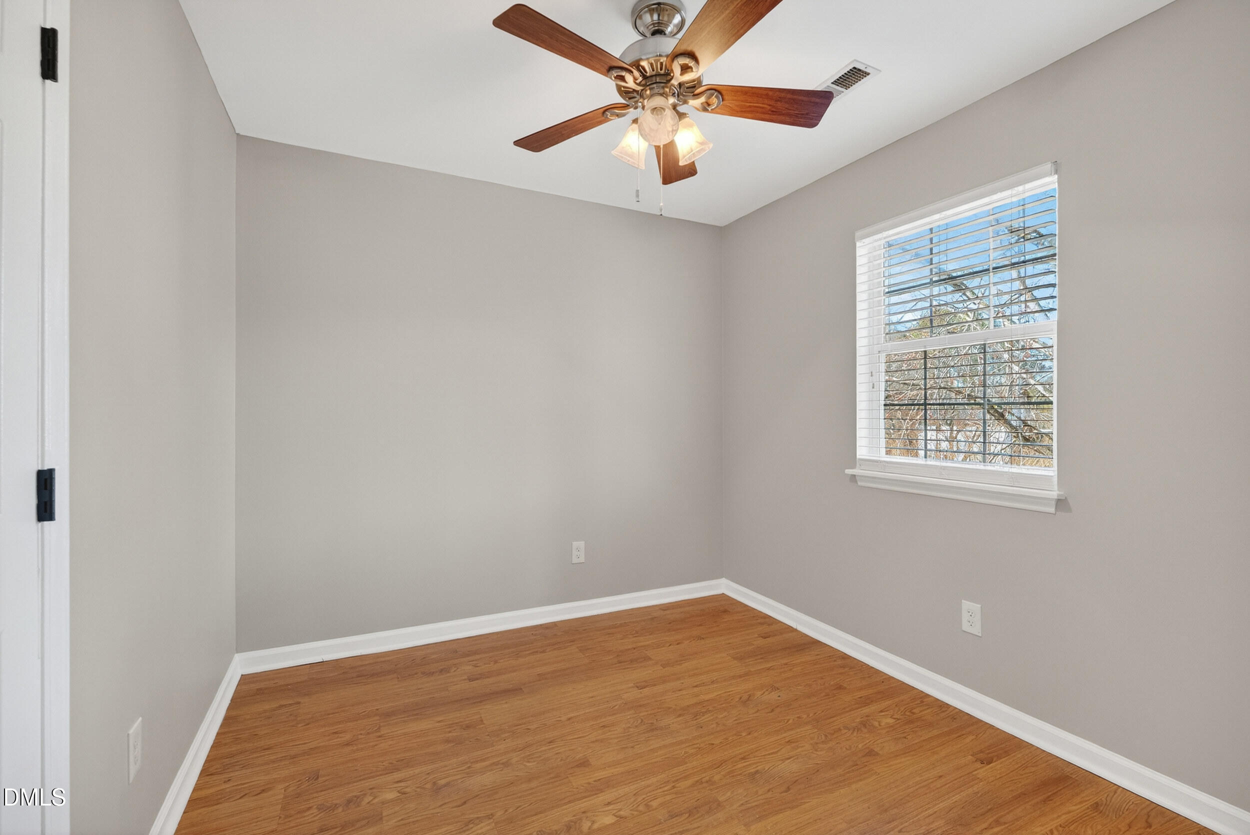 1049 Mills Street Raleigh, NC 27608 - Photo 18 of 31 29_dsc08270