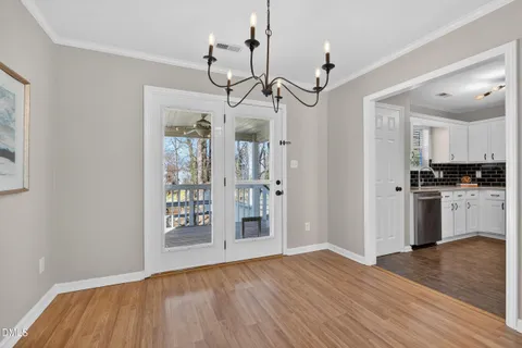 $525,000 | 1049 Mills Street, Raleigh, NC 27608