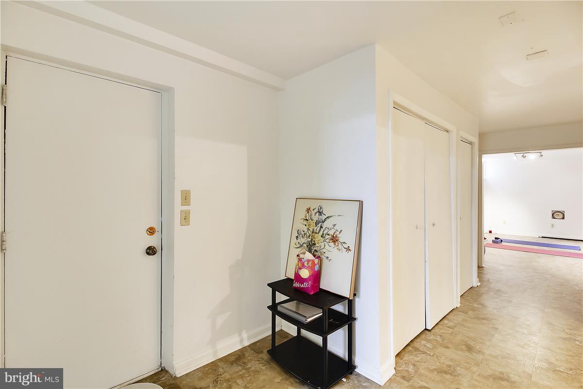 8610 Aqueduct Road Potomac, MD 20854 - Photo 24 of 30 Basement