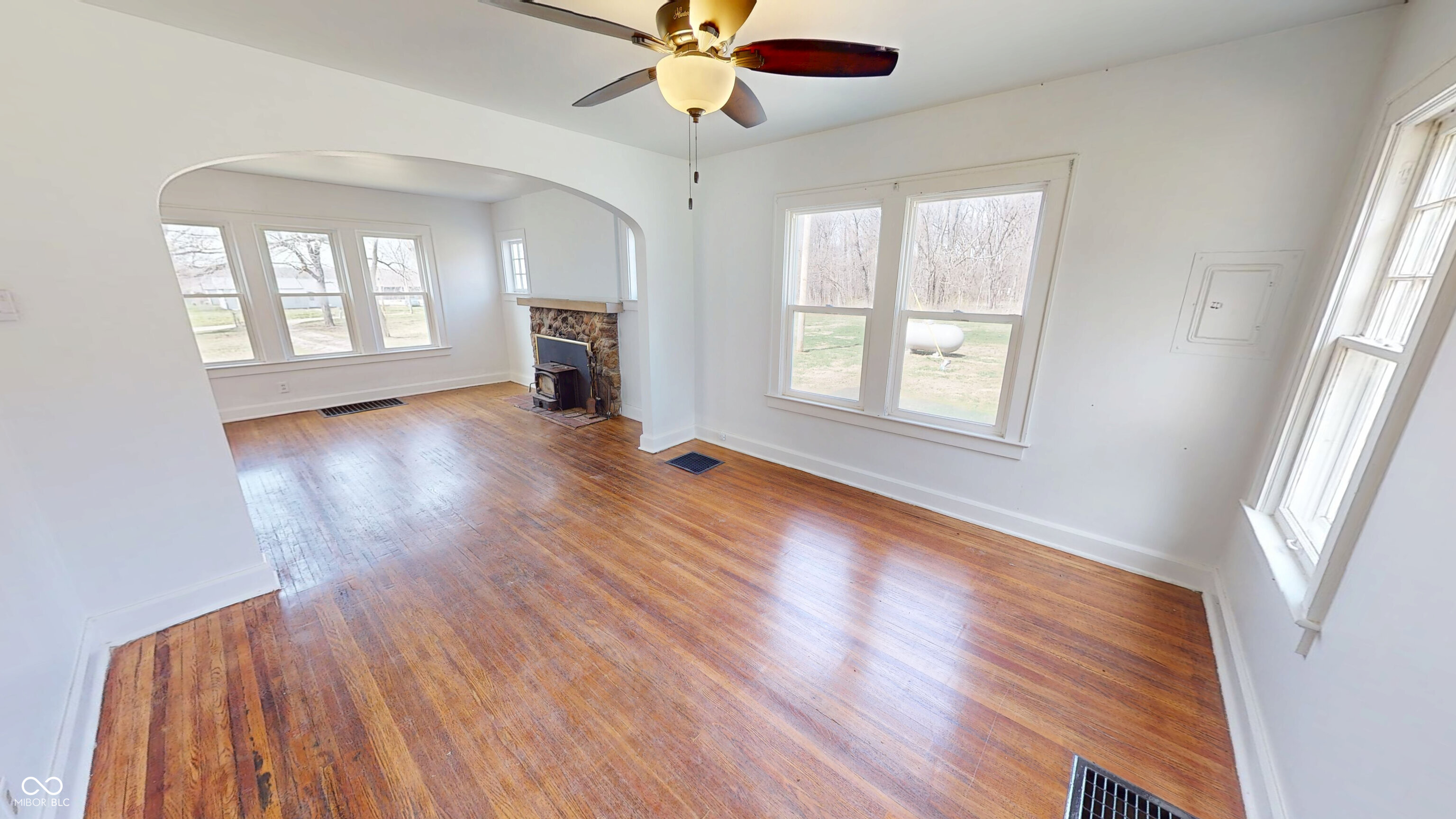 749 South River Road Covington, IN 47932 - Photo 14 of 55