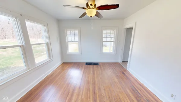 $299,900 | 749 South River Road, Covington, IN 47932