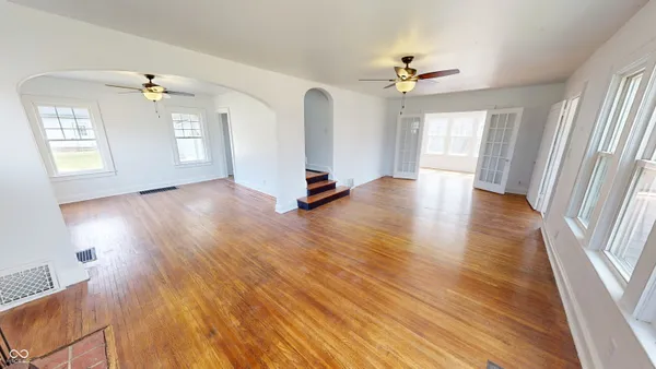 $299,900 | 749 South River Road, Covington, IN 47932