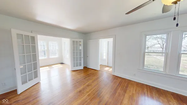 $299,900 | 749 South River Road, Covington, IN 47932