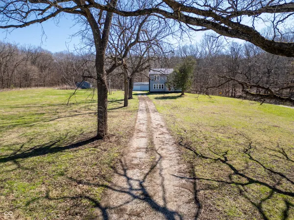 $299,900 | 749 South River Road, Covington, IN 47932