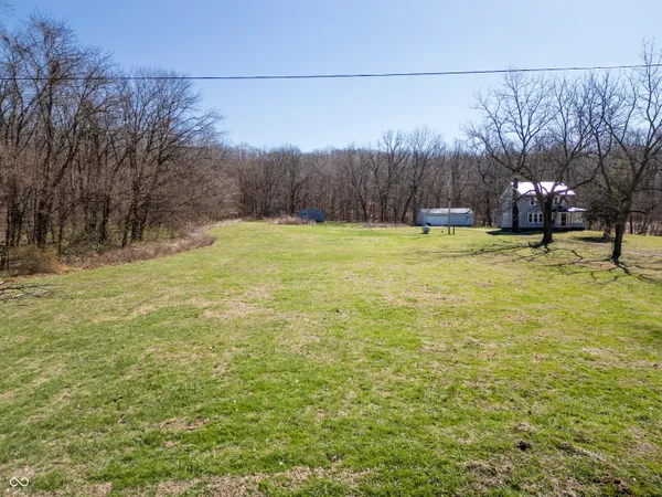 $299,900 | 749 South River Road, Covington, IN 47932