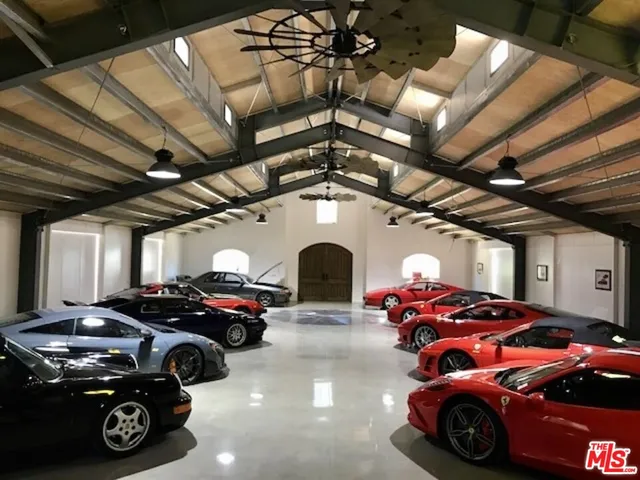 $7,250,000 | 24024 Long Valley Road, Hidden Hills, CA 91302