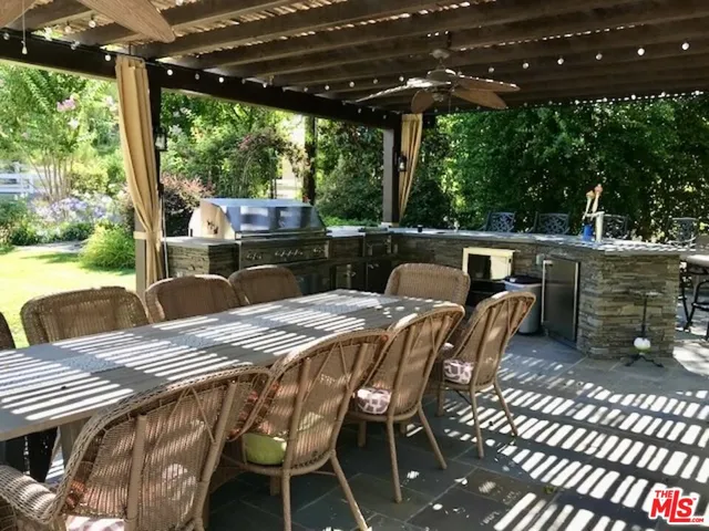 $7,250,000 | 24024 Long Valley Road, Hidden Hills, CA 91302