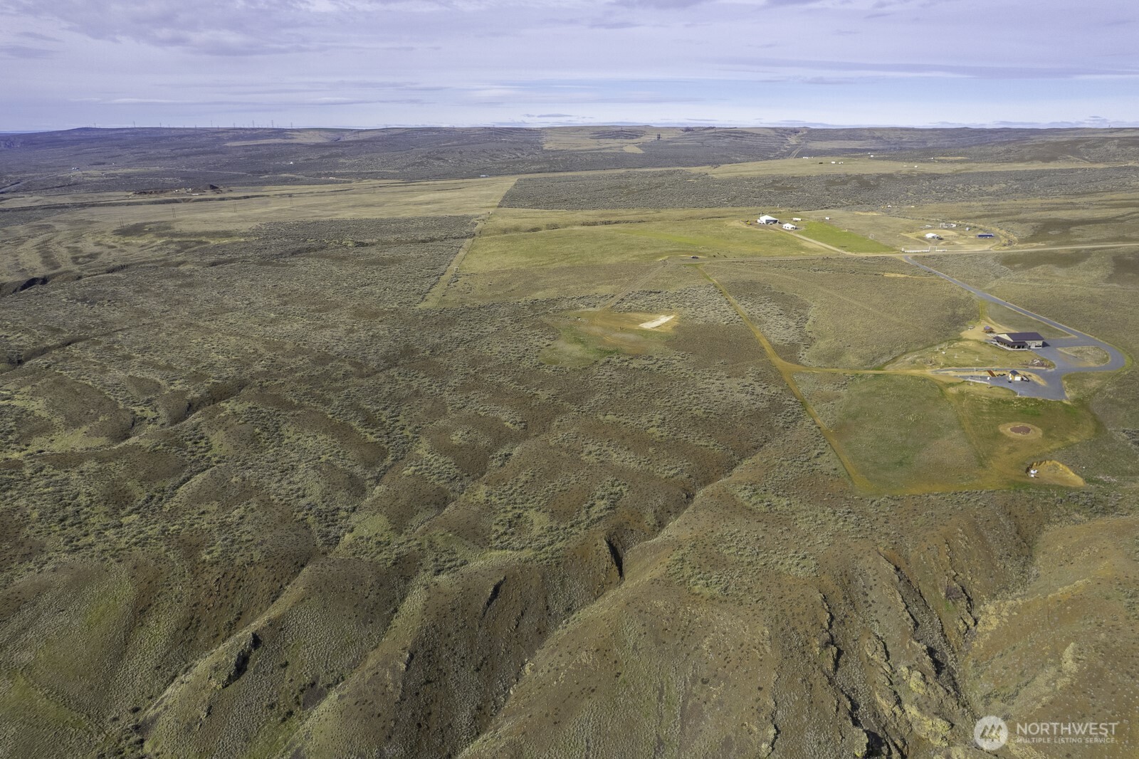 59 Pilot Rock Road Coulee City, WA 99115 - Photo 10 of 22 a view of an ocean